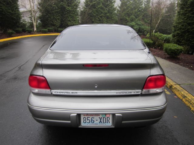 Chrysler Cirrus 1998 photo 1
