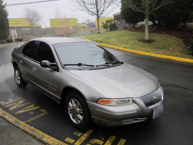 Chrysler Cirrus 1998 photo 4