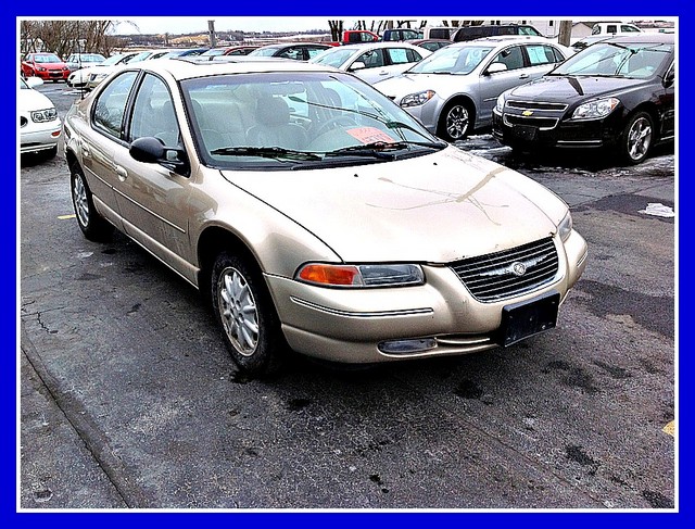 Chrysler Cirrus S Sedan Under FULL Factory Warranty Unspecified