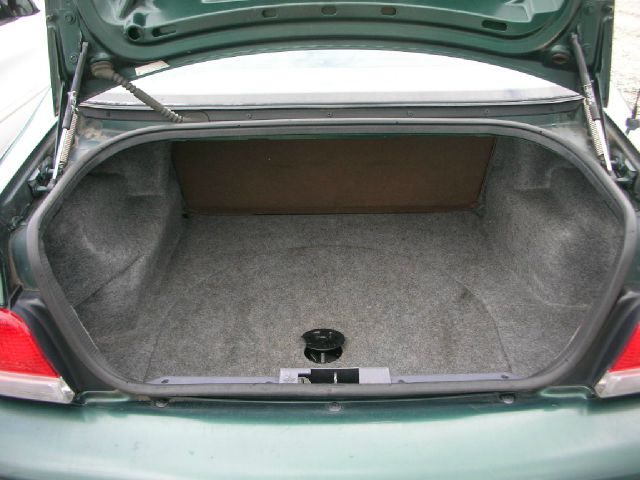 Chrysler Cirrus S Sedan Under FULL Factory Warranty Sedan