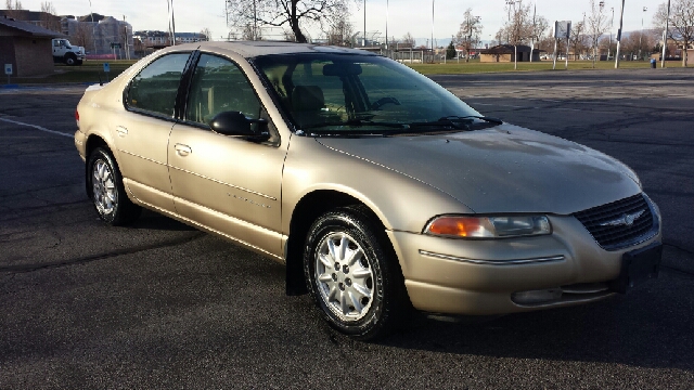 Chrysler Cirrus 2000 photo 3