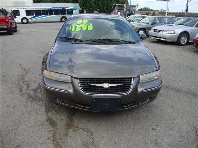 Chrysler Cirrus 2000 photo 1