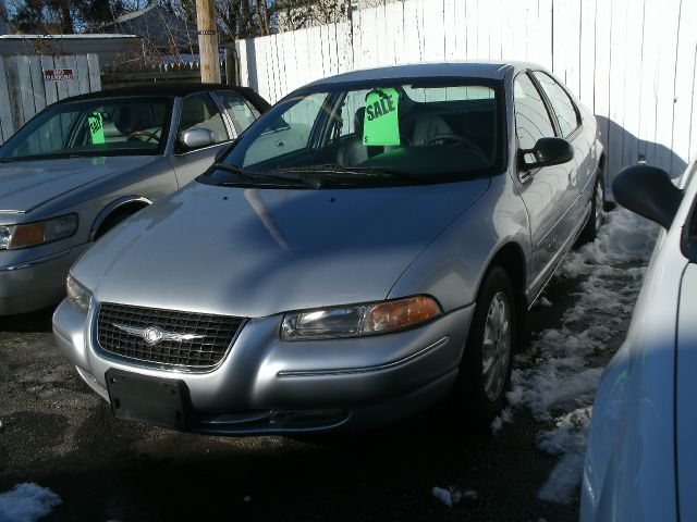 Chrysler Cirrus 2000 photo 2