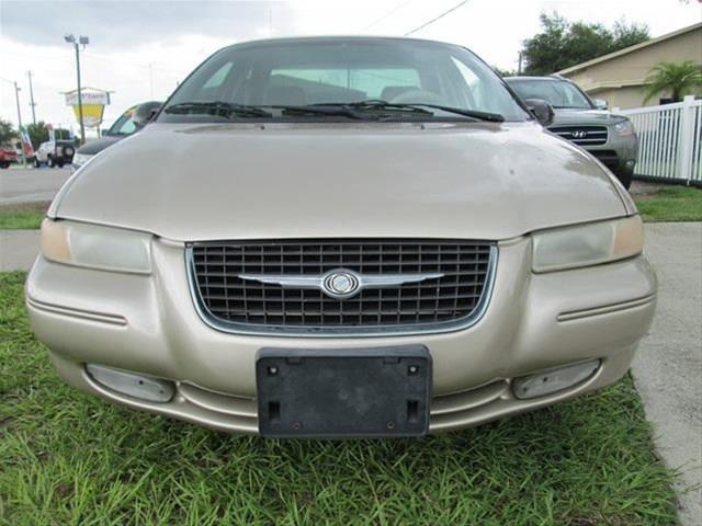 Chrysler Cirrus 2000 photo 4