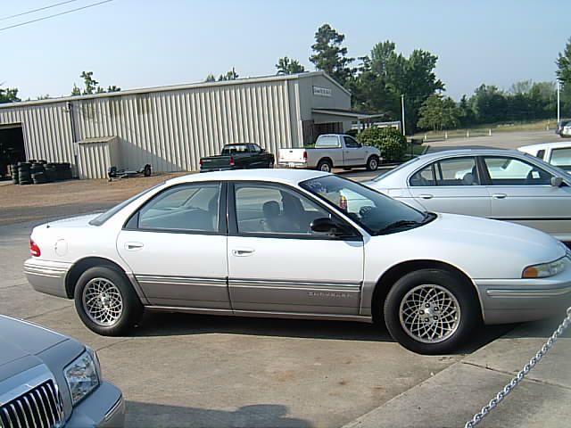 Chrysler Concorde 1994 photo 4