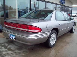 Chrysler Concorde 1997 photo 1