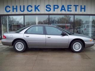 Chrysler Concorde 1997 photo 3