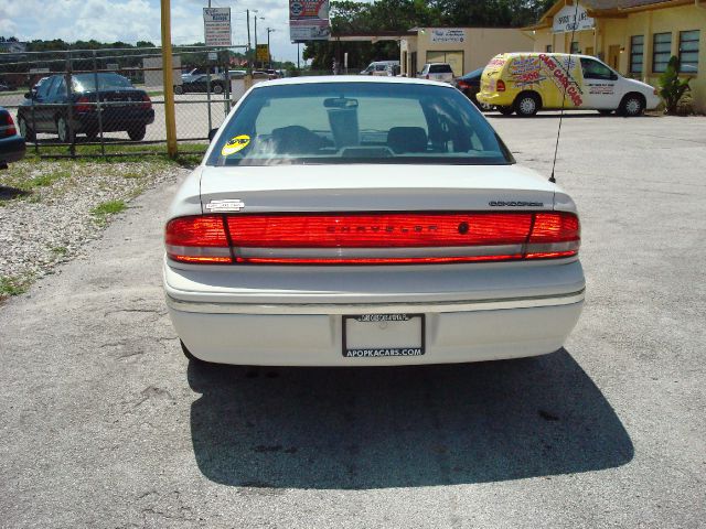 Chrysler Concorde 1997 photo 2