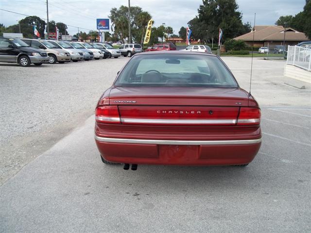 Chrysler Concorde 1997 photo 3