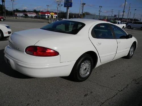 Chrysler Concorde 1999 photo 1