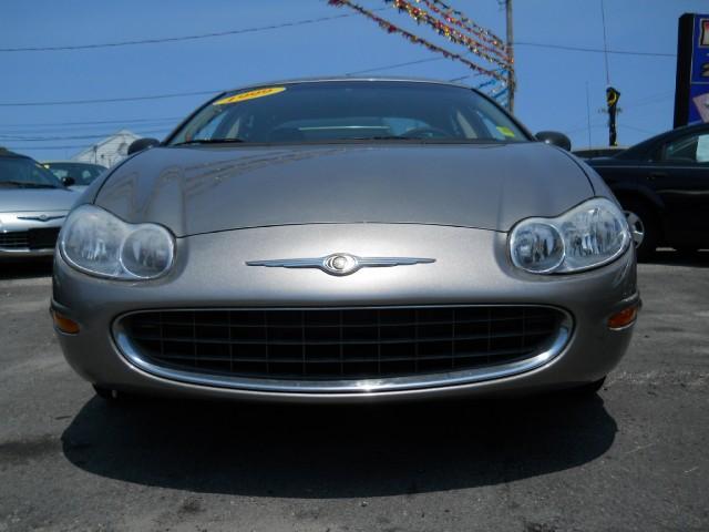 Chrysler Concorde 1999 photo 1