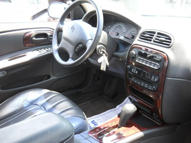 Chrysler Concorde 1999 photo 4