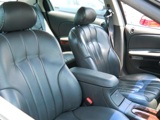 Chrysler Concorde 1999 photo 5