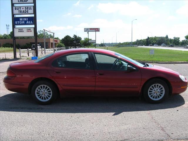 Chrysler Concorde 1999 photo 2