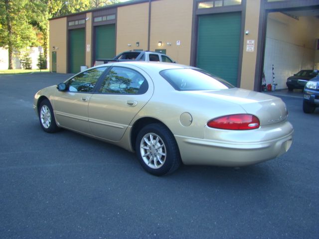 Chrysler Concorde 2000 photo 2
