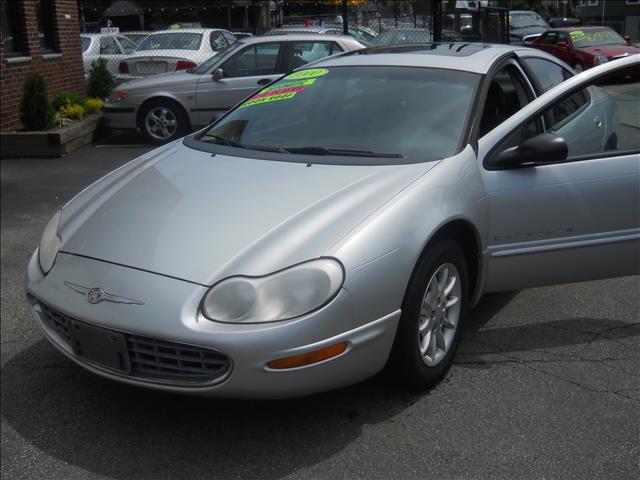Chrysler Concorde 2000 photo 2