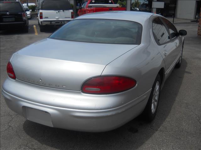 Chrysler Concorde 2000 photo 3