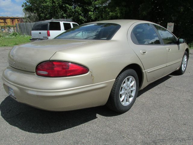 Chrysler Concorde 2000 photo 2