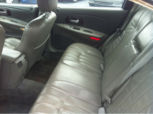 Chrysler Concorde 2001 photo 2