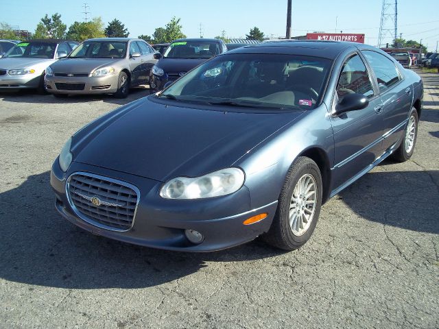 Chrysler Concorde 2002 photo 1