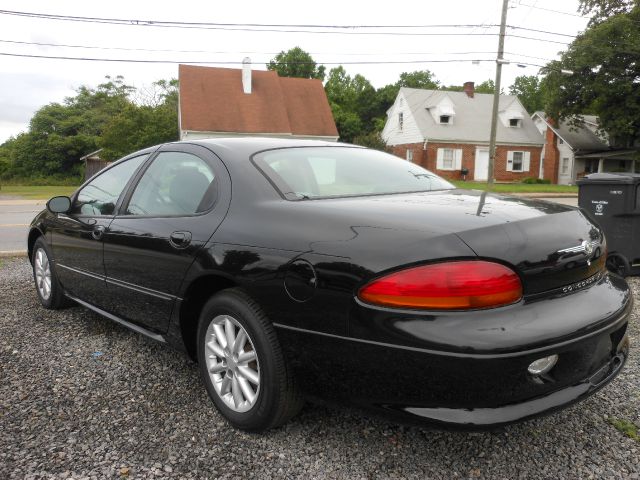 Chrysler Concorde 2002 photo 11