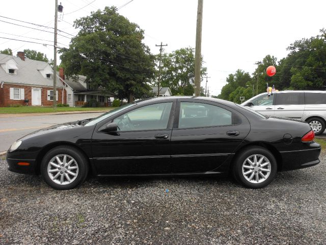 Chrysler Concorde 2002 photo 12