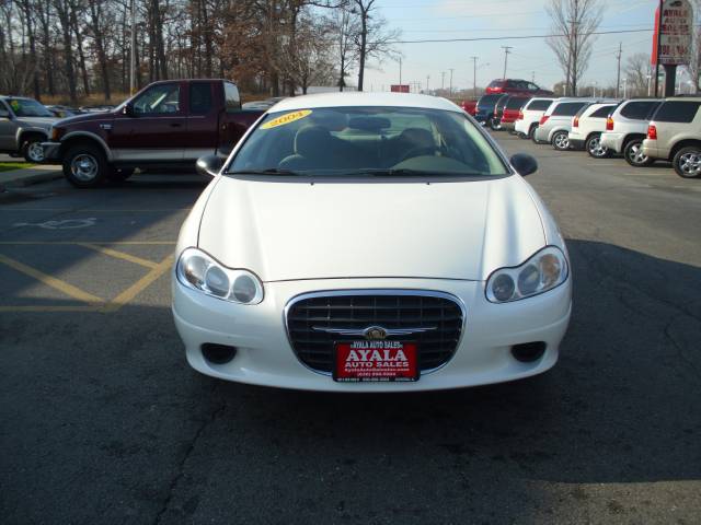 Chrysler Concorde 2004 photo 1