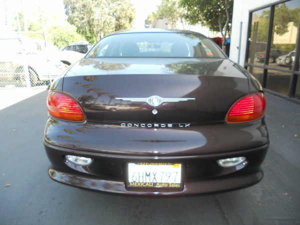 Chrysler Concorde 2004 photo 9