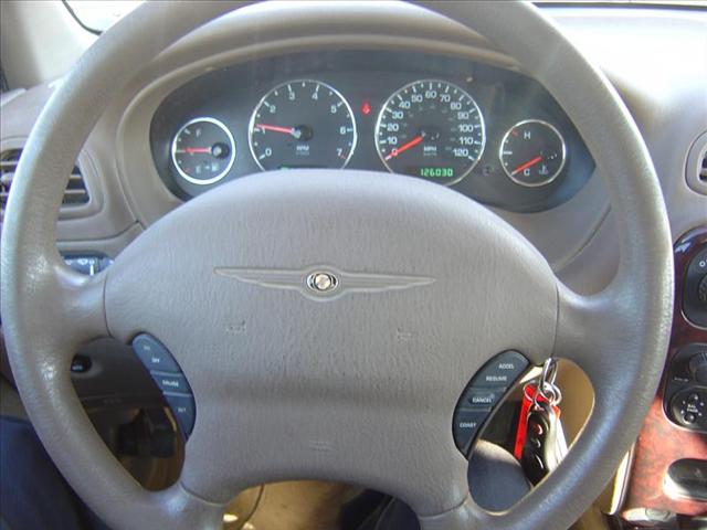 Chrysler Concorde 2004 photo 5