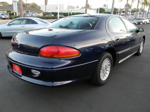 Chrysler Concorde 2004 photo 3