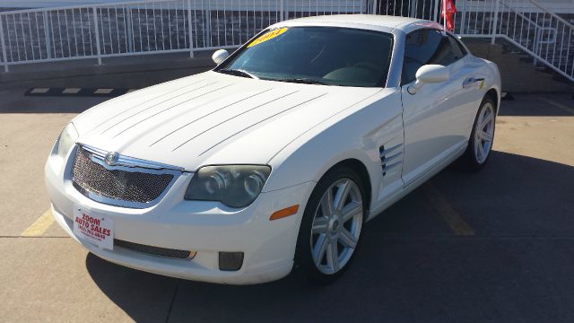 Chrysler Crossfire 2004 photo 2