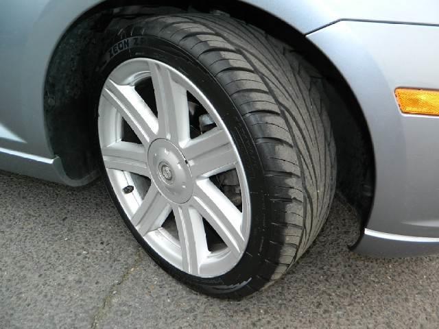 Chrysler Crossfire 2004 photo 17