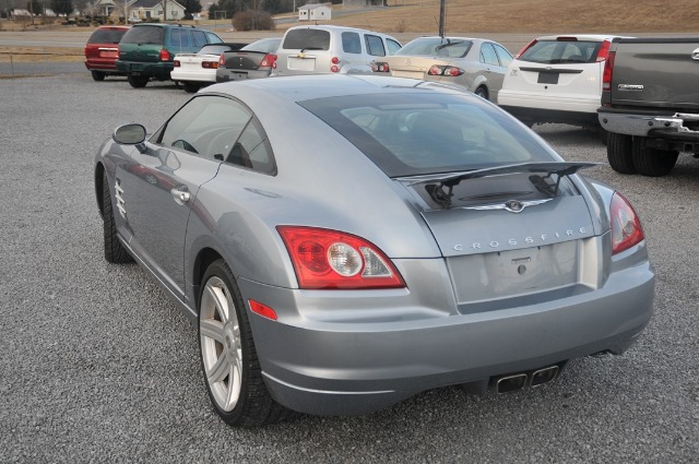 Chrysler Crossfire 2004 photo 2