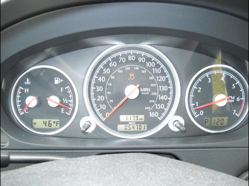 Chrysler Crossfire 2005 photo 2