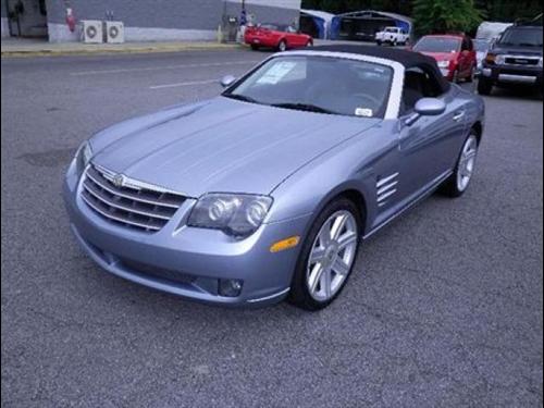 Chrysler Crossfire 2005 photo 2