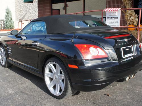 Chrysler Crossfire 2005 photo 2