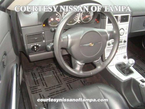 Chrysler Crossfire 2005 photo 2