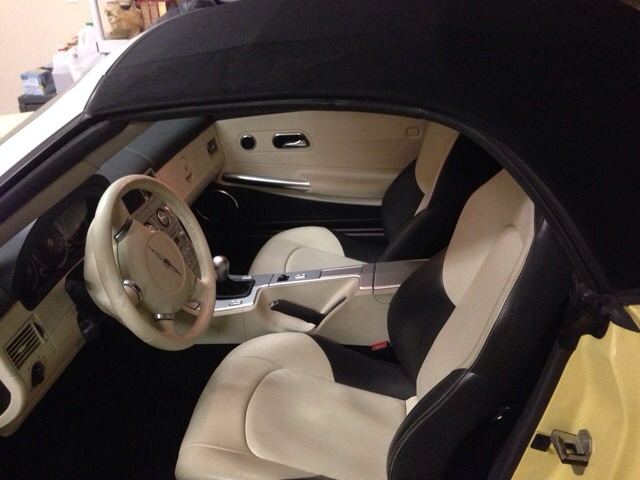 Chrysler Crossfire 2007 photo 2