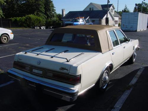 Chrysler Fifth Avenue 1987 photo 4