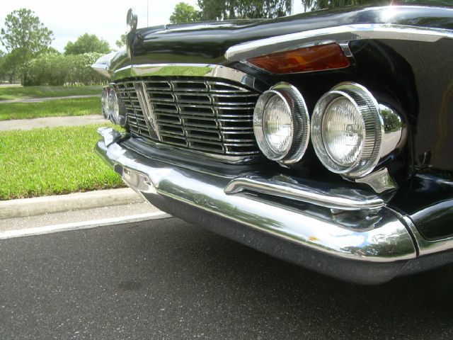 Chrysler IMPERIAL 1963 photo 1