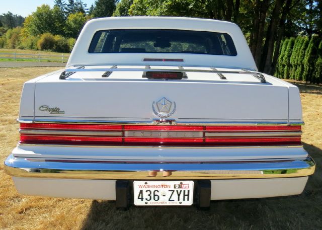 Chrysler IMPERIAL Unknown Sedan