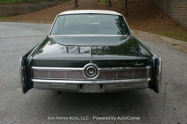 Chrysler Imperial Crown Coupe 1968 photo 4