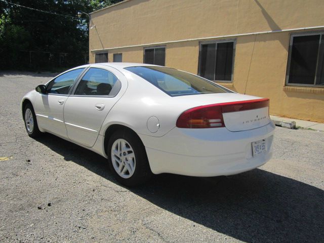 Chrysler Intrepid 2000 photo 2