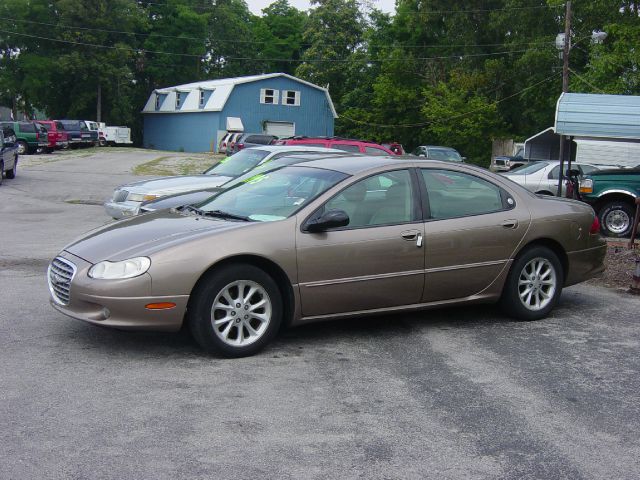 Chrysler LHS 1999 photo 2