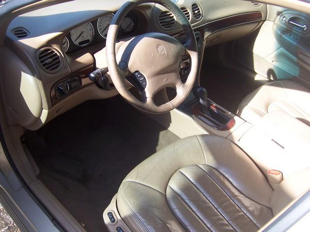 Chrysler LHS Base Sedan