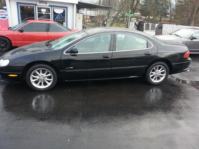 Chrysler LHS 2001 photo 4