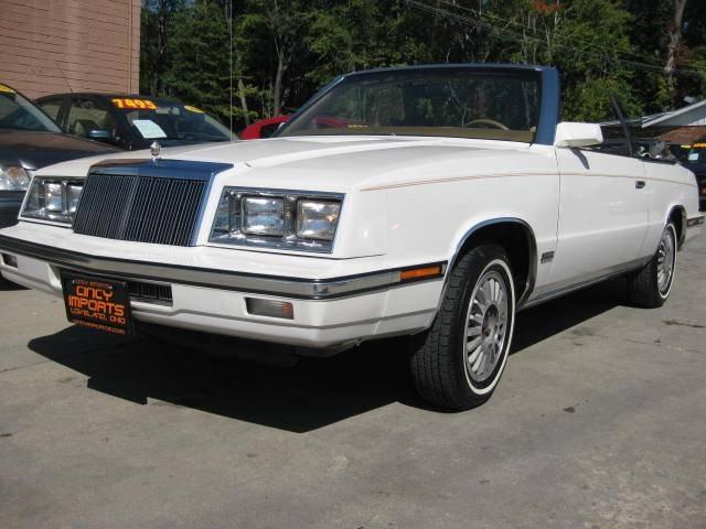 Chrysler Lebaron 1985 photo 1