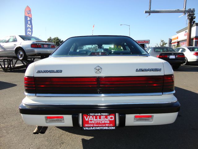 Chrysler Lebaron 1987 photo 1