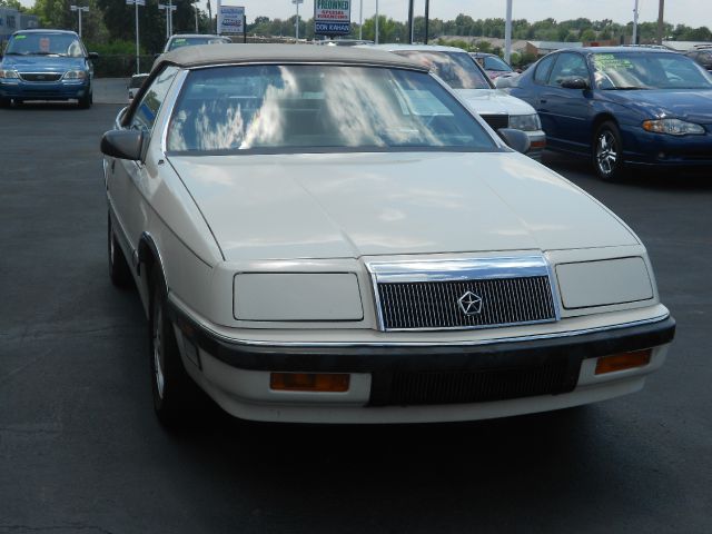 Chrysler Lebaron 1987 photo 3