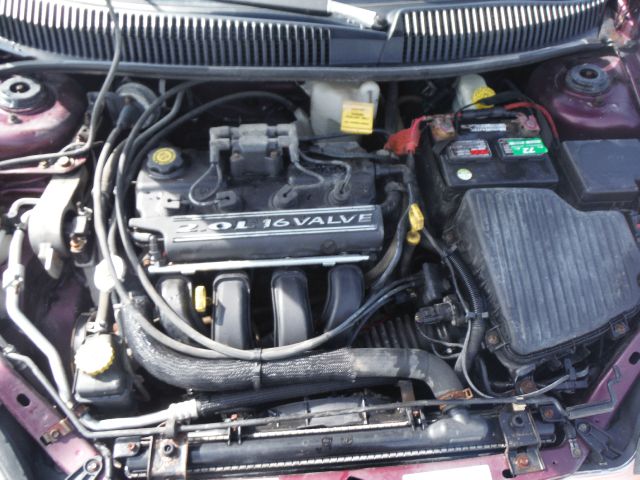 Chrysler Neon 2000 photo 2